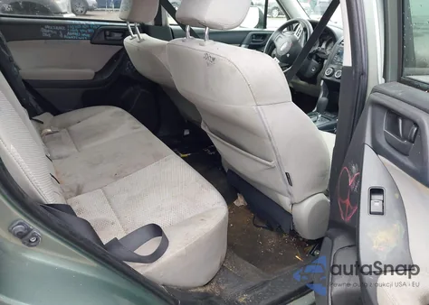 2015 Subaru Forester 2.5I Premium z USA, uszkodzony, nr VIN JF2SJAFC3FH574147